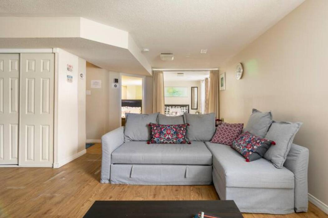 Self Check-In Spacious Apartment With Full Kitchen Ottawa Exteriör bild
