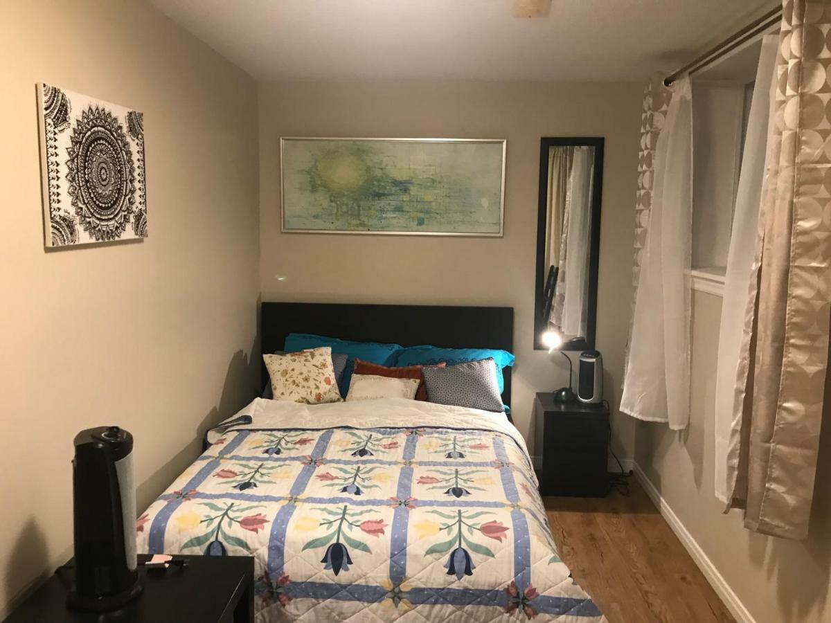 Self Check-In Spacious Apartment With Full Kitchen Ottawa Exteriör bild