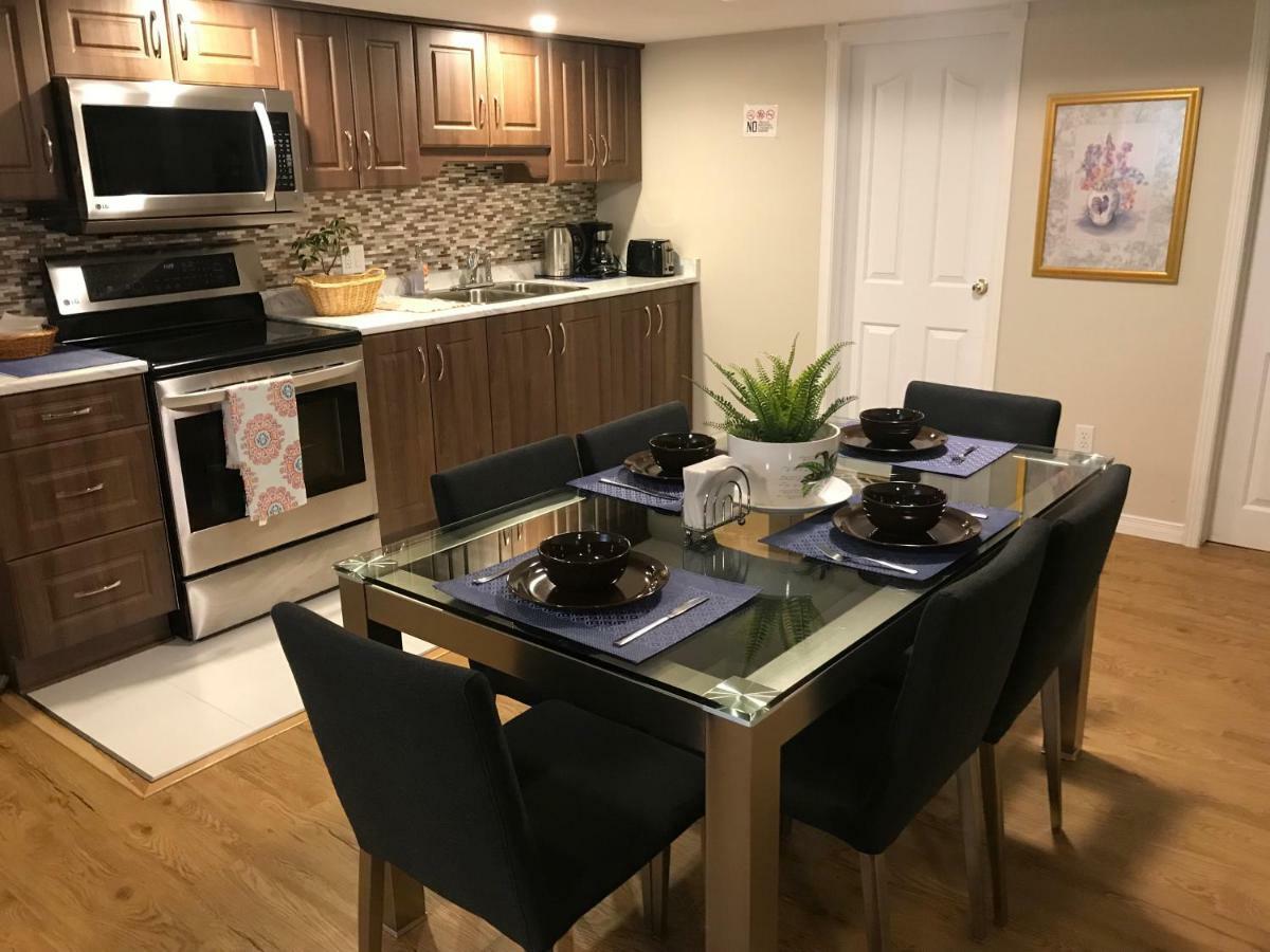 Self Check-In Spacious Apartment With Full Kitchen Ottawa Exteriör bild