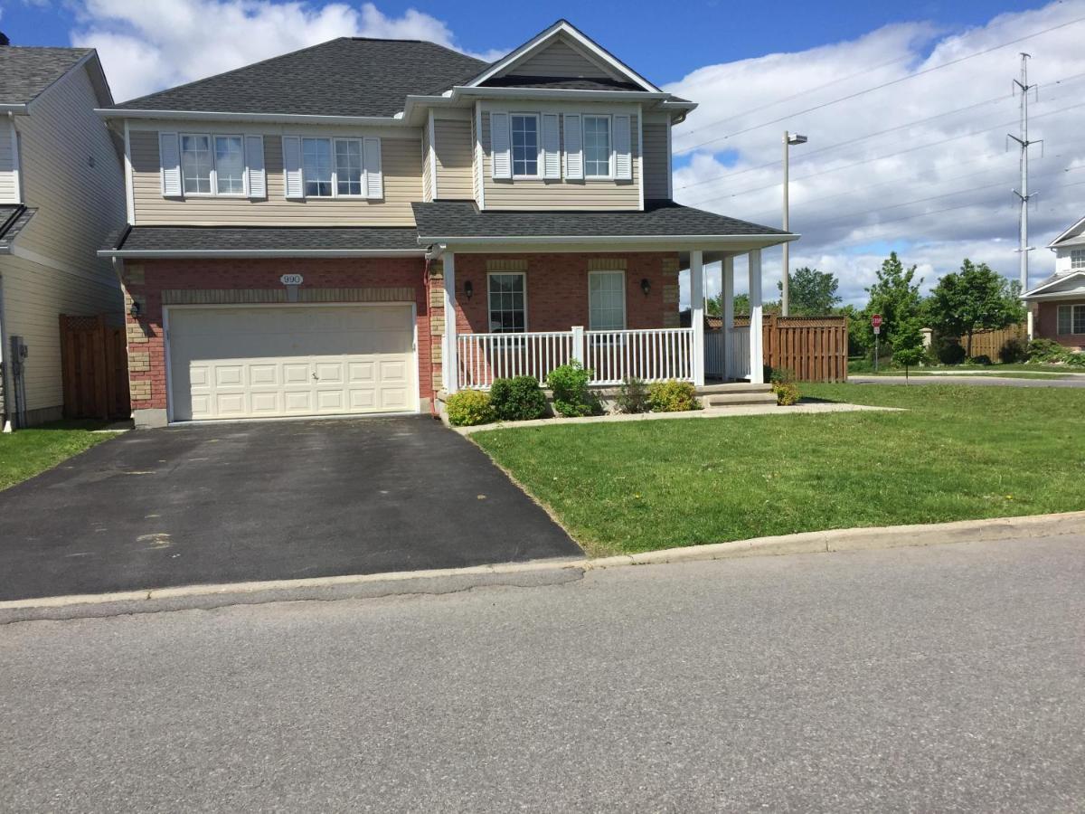 Self Check-In Spacious Apartment With Full Kitchen Ottawa Exteriör bild